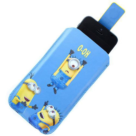 Minions Universal Pull-up Phone Pouch Extra Image 2